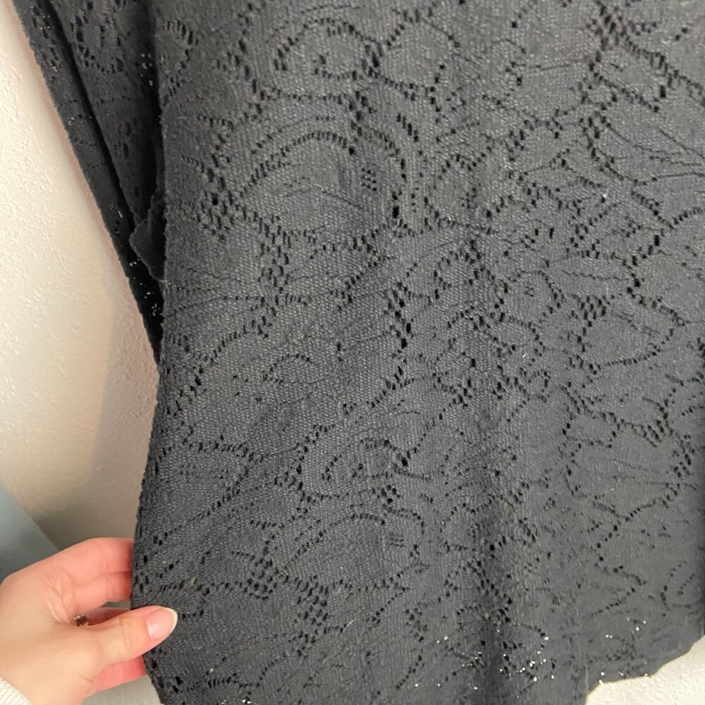 Chico's Size 2 Black Lace Blouse Flare Sleeve Top Whimsigoth Layering Large - Picture 6 of 6